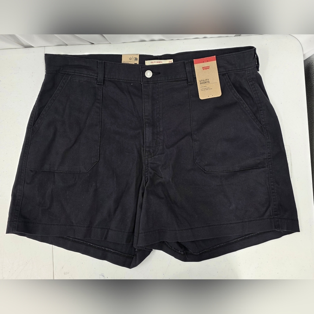 NWT Levi's Utility Shorts Women's Size 38 Mid Rise Slim Hip & Thigh Black *Read*